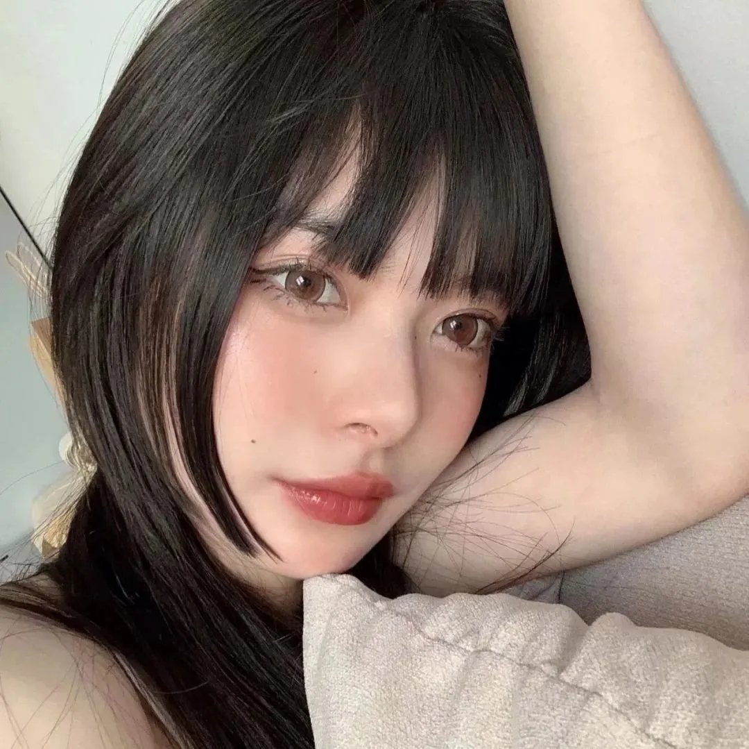 小鬼出招